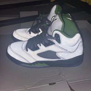 Jordan 5 green bean